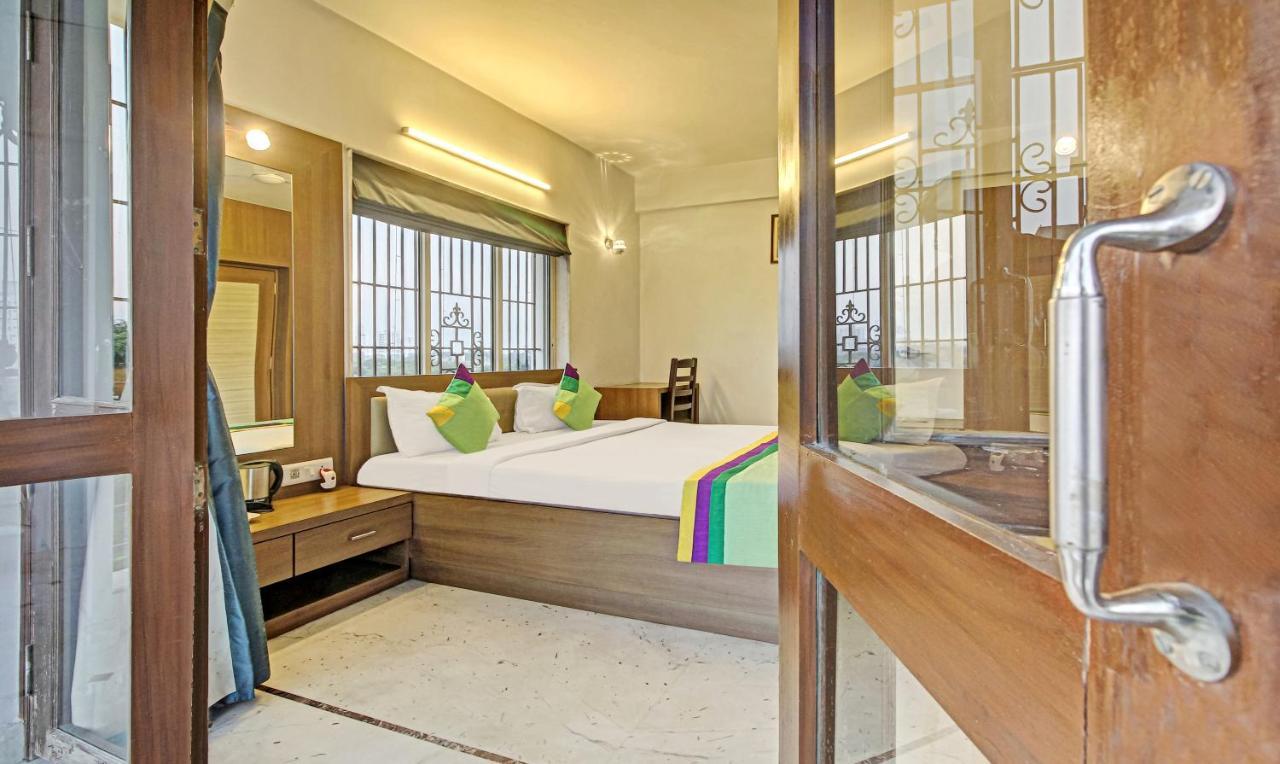 Treebo Sreemaa Newtown Hotel Panchuria ภายนอก รูปภาพ