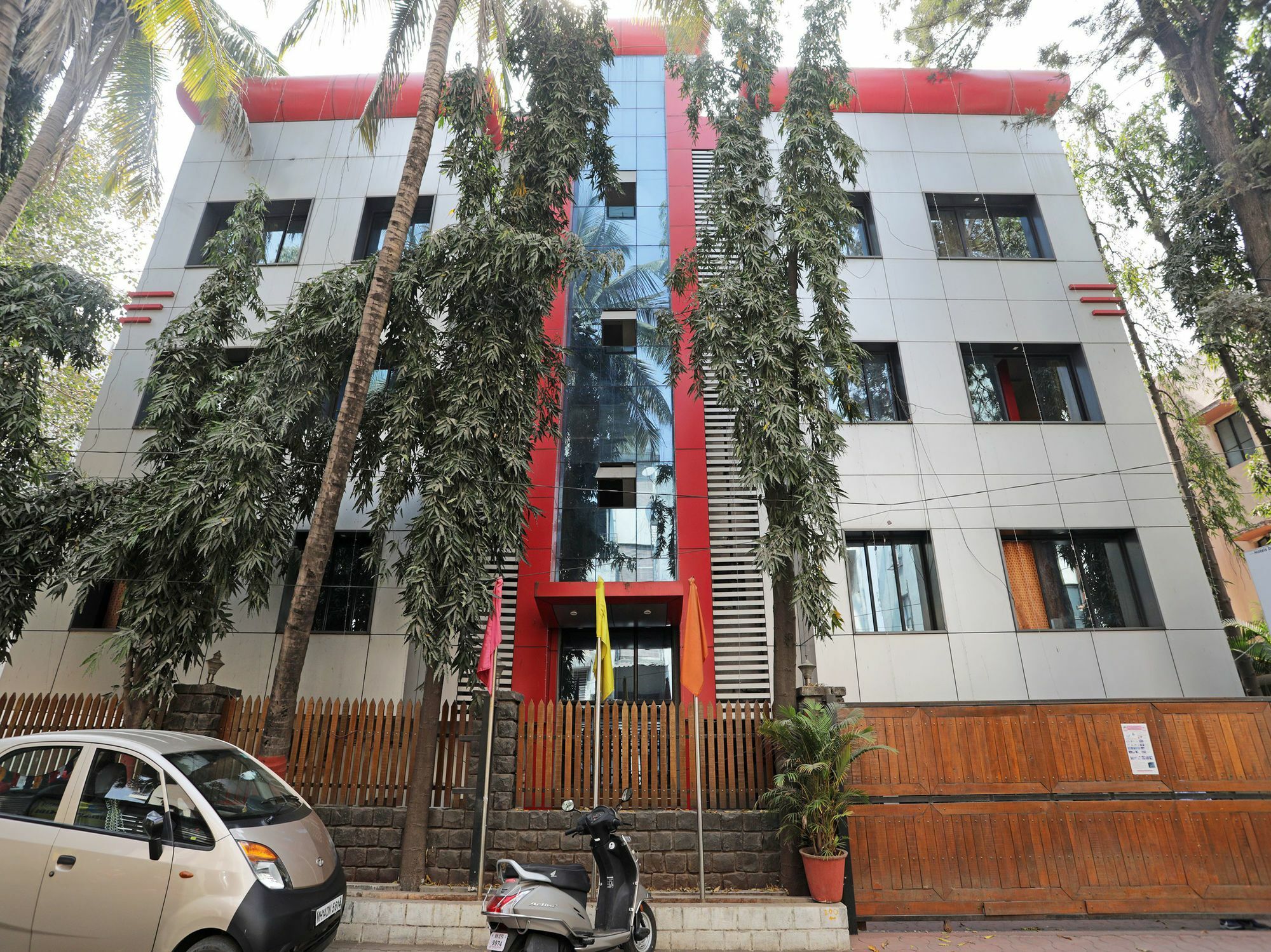 Treebo Sreemaa Newtown Hotel Panchuria ภายนอก รูปภาพ